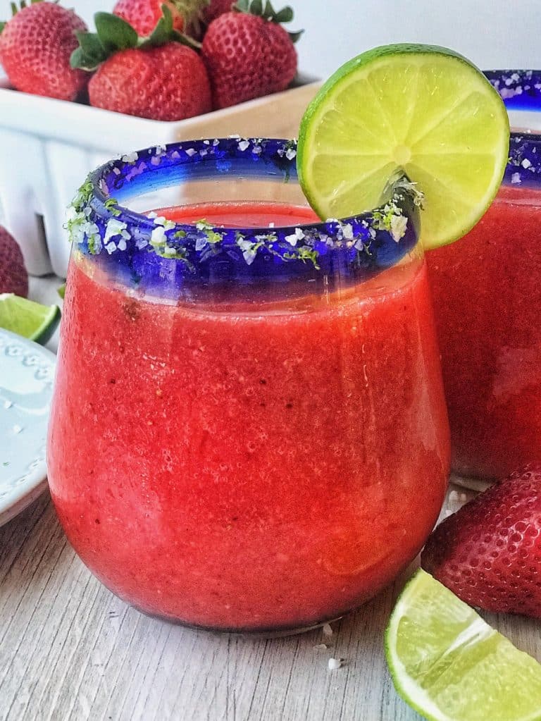 How to Make Frozen Strawberry Margarita